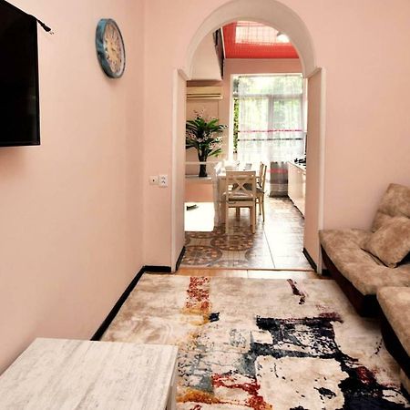 Dani Home Tbiliszi Kültér fotó
