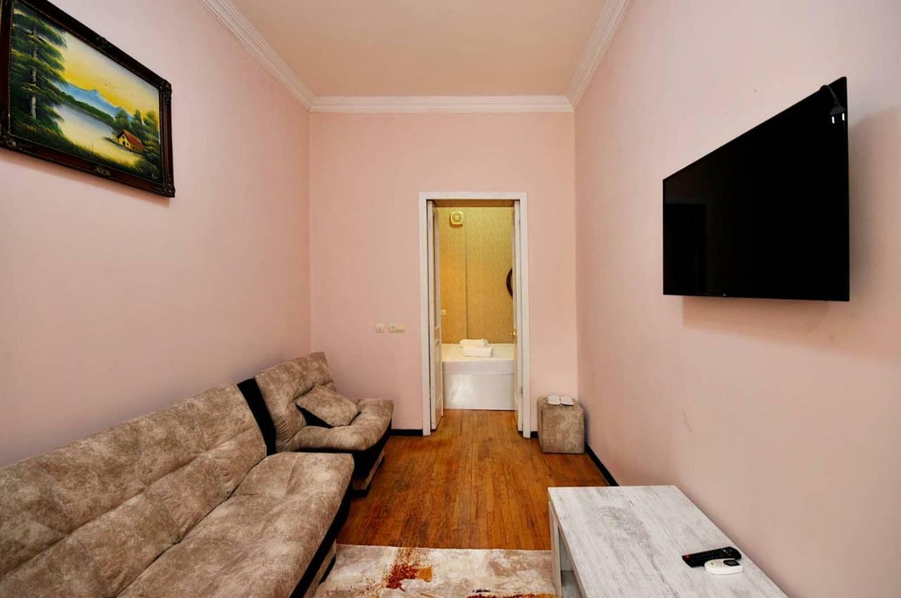 Dani Home Tbiliszi Kültér fotó